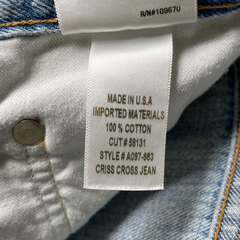 AGOLDE Criss Cross Upsized Jeans in Suburbia Size 25 Light Wash Denim - Picture 10 of 11